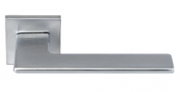 Дверная ручка Морелли «PLATEAU на квадратной накладке MH-51-S6 SC, цвет — матовый хром»