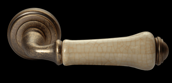 Дверные ручки Morelli «UMBERTO» MH-41-CLASSIC OMB/CH Цвет — Старая античная бронза/шампань